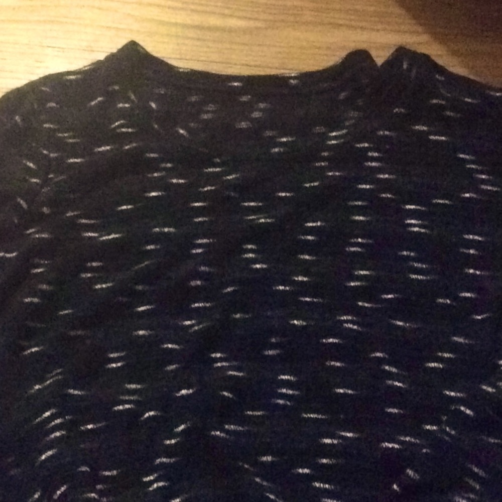 Women’s one clothing sweater Sz Small